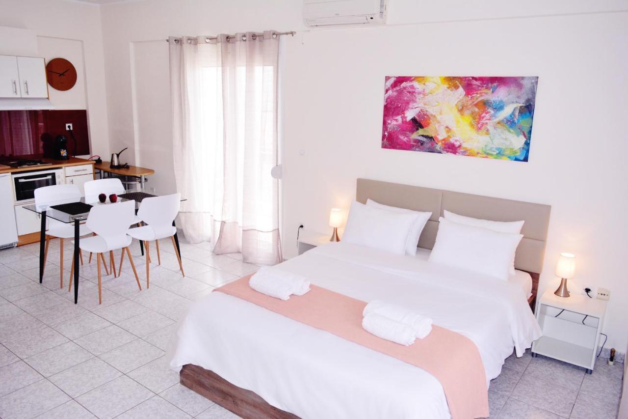 Studio Coral Apartment Kalamata Exterior photo